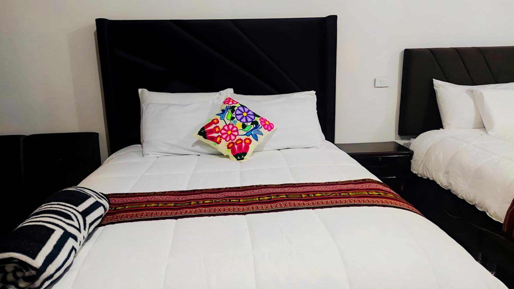 Uros Utasa Lodge Пуно Екстериор снимка